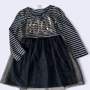 Girls “BOO” tulle dress size 4/5 Halloween brand
In used condition